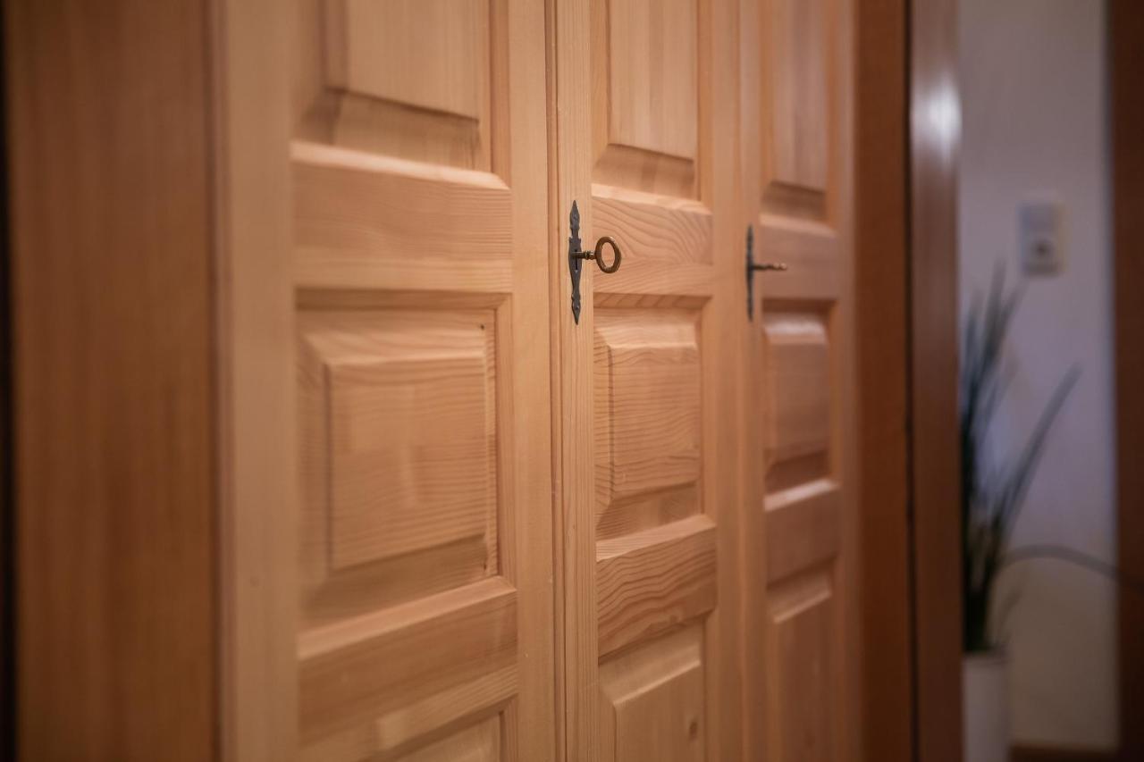 Appartements Hochlega Нойкірхен-ам-Гросфенедігер Екстер'єр фото