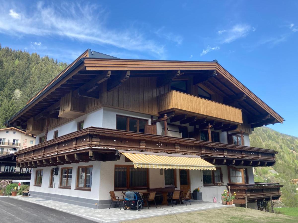 Appartements Hochlega Нойкірхен-ам-Гросфенедігер Екстер'єр фото